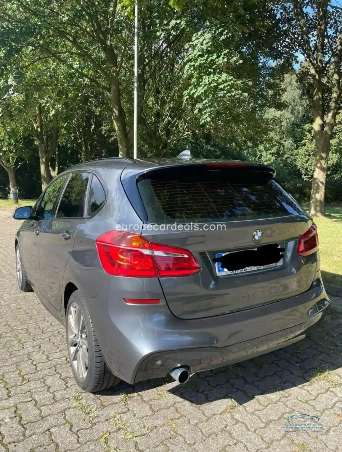 BMW 218