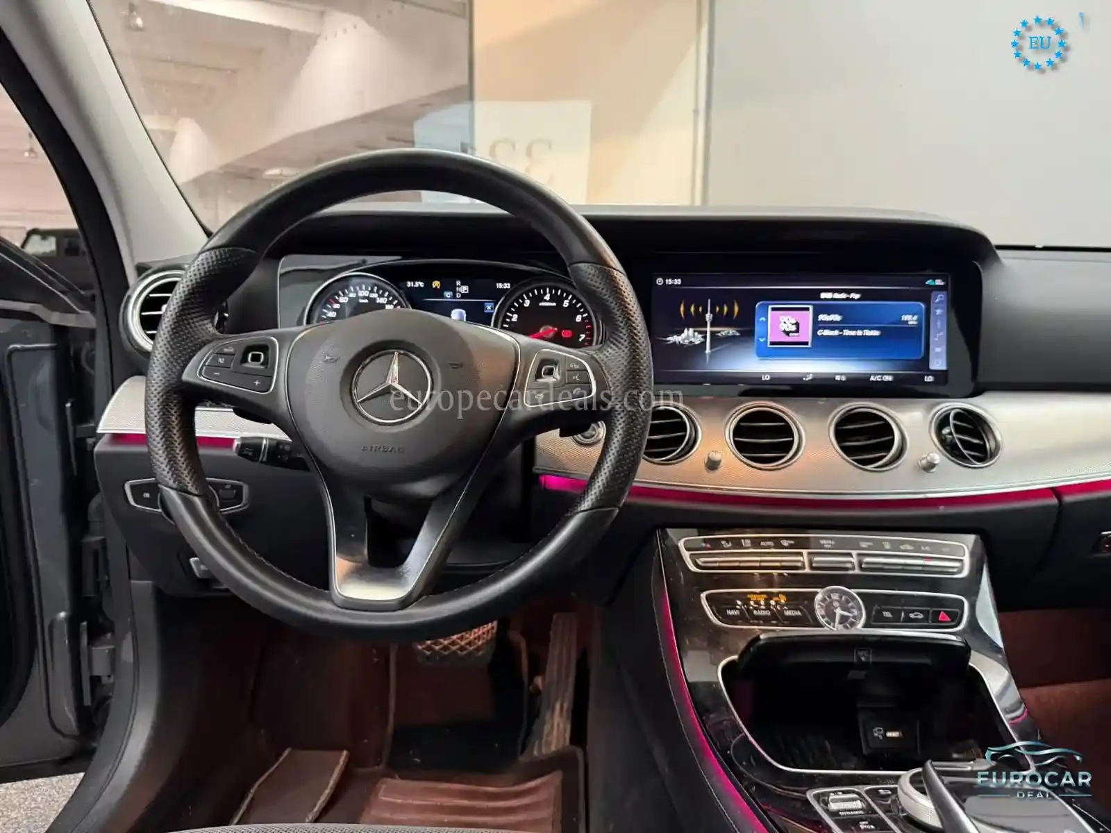 Mercedes-Benz E 300