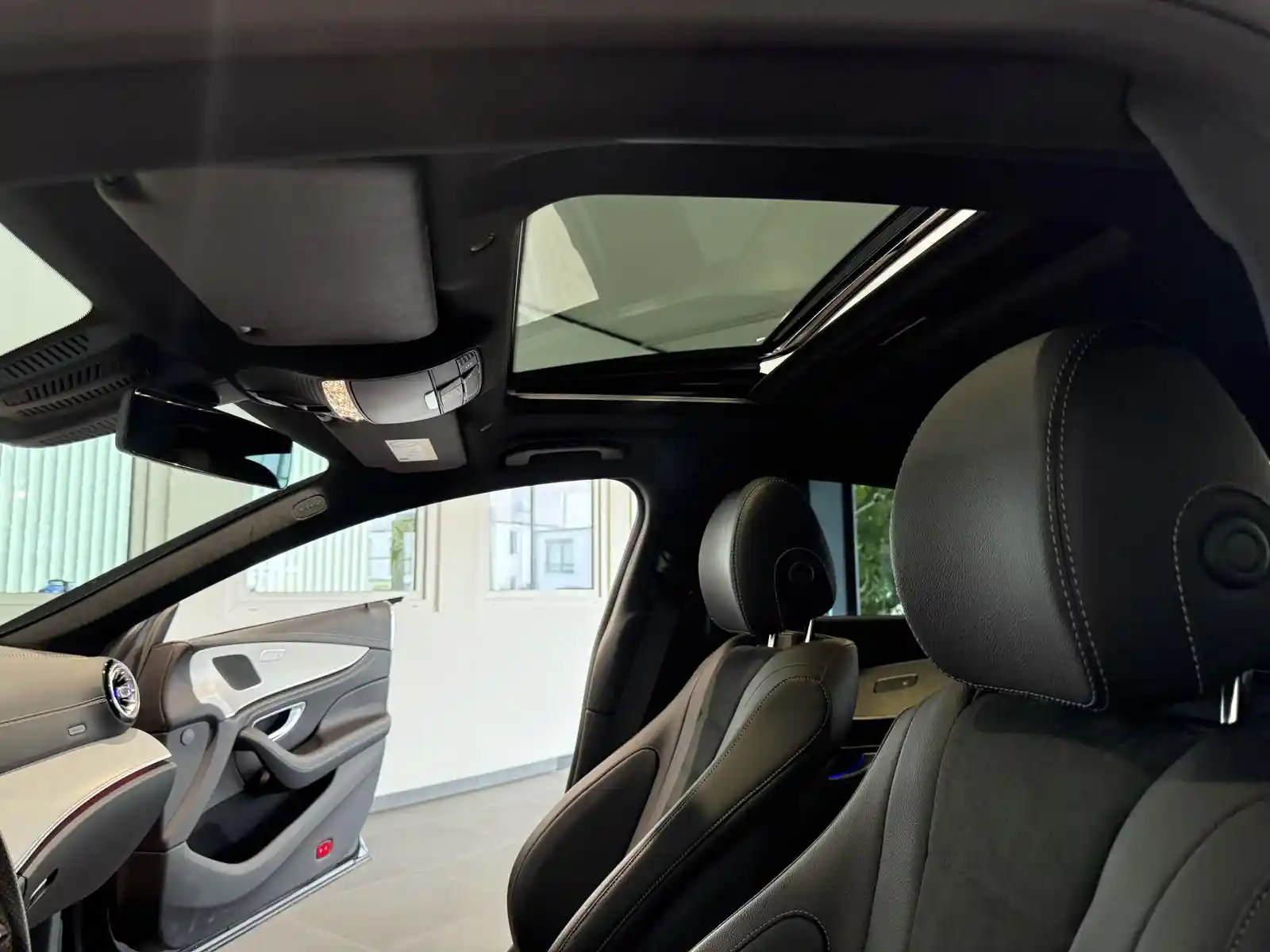 Mercedes-Benz CLS 220