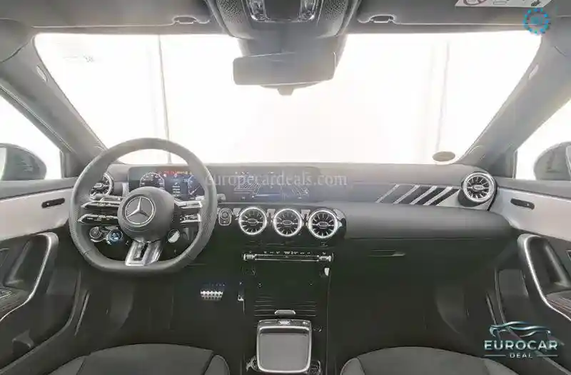 Mercedes-Benz A 35 AMG