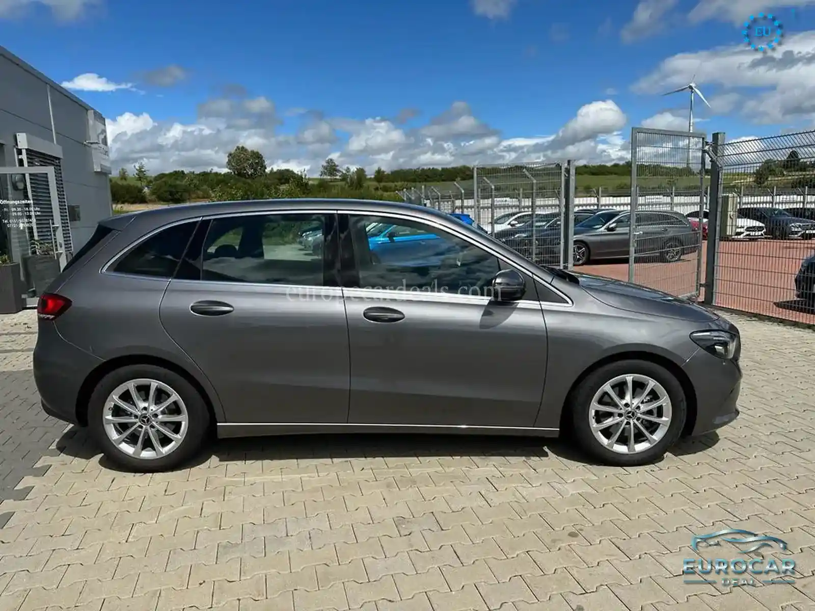 Mercedes-Benz B 200