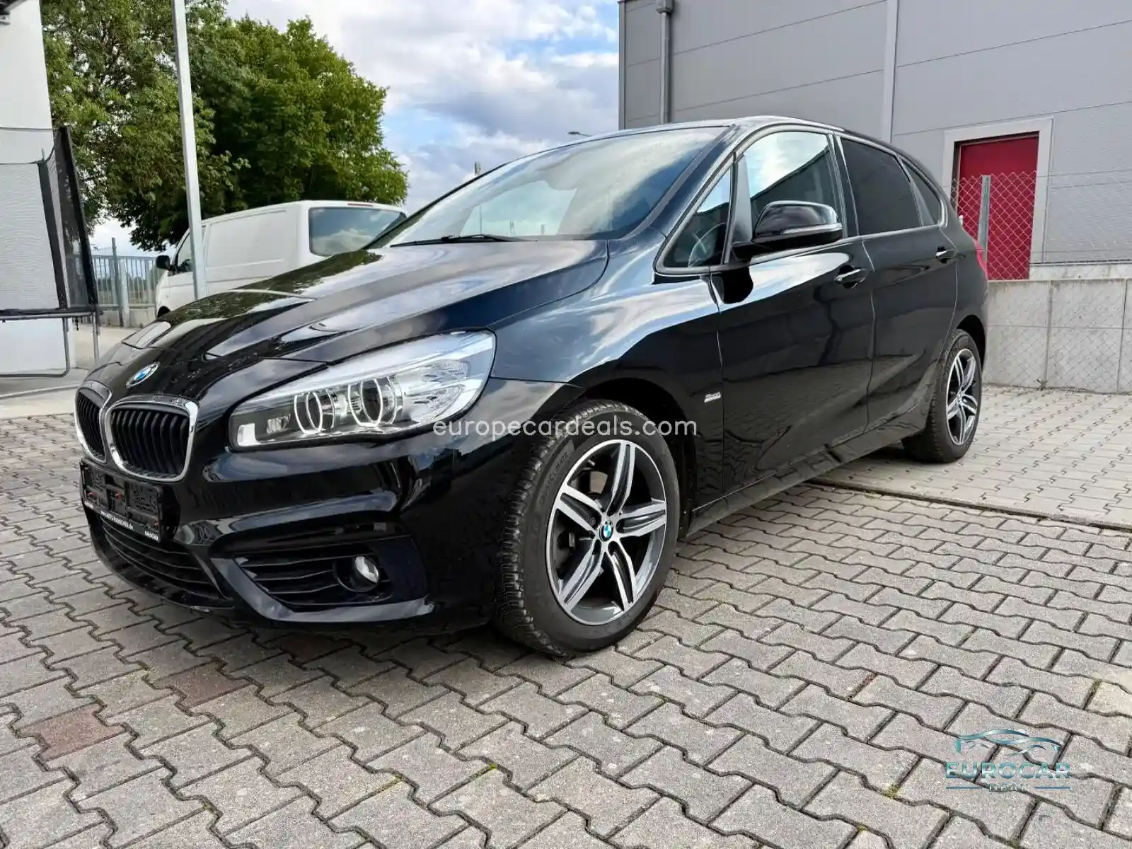 BMW 218