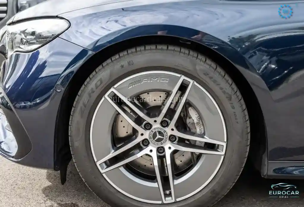 Mercedes-Benz E 200