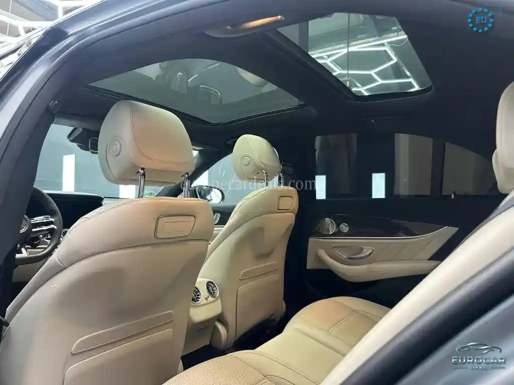 Mercedes-Benz E 63 AMG