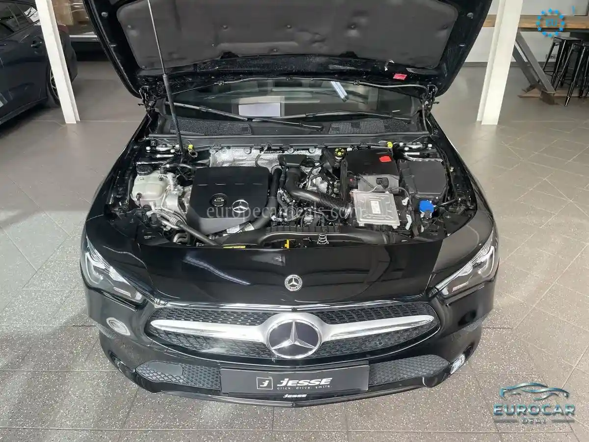 Mercedes-Benz CLA 200 Shooting Brake