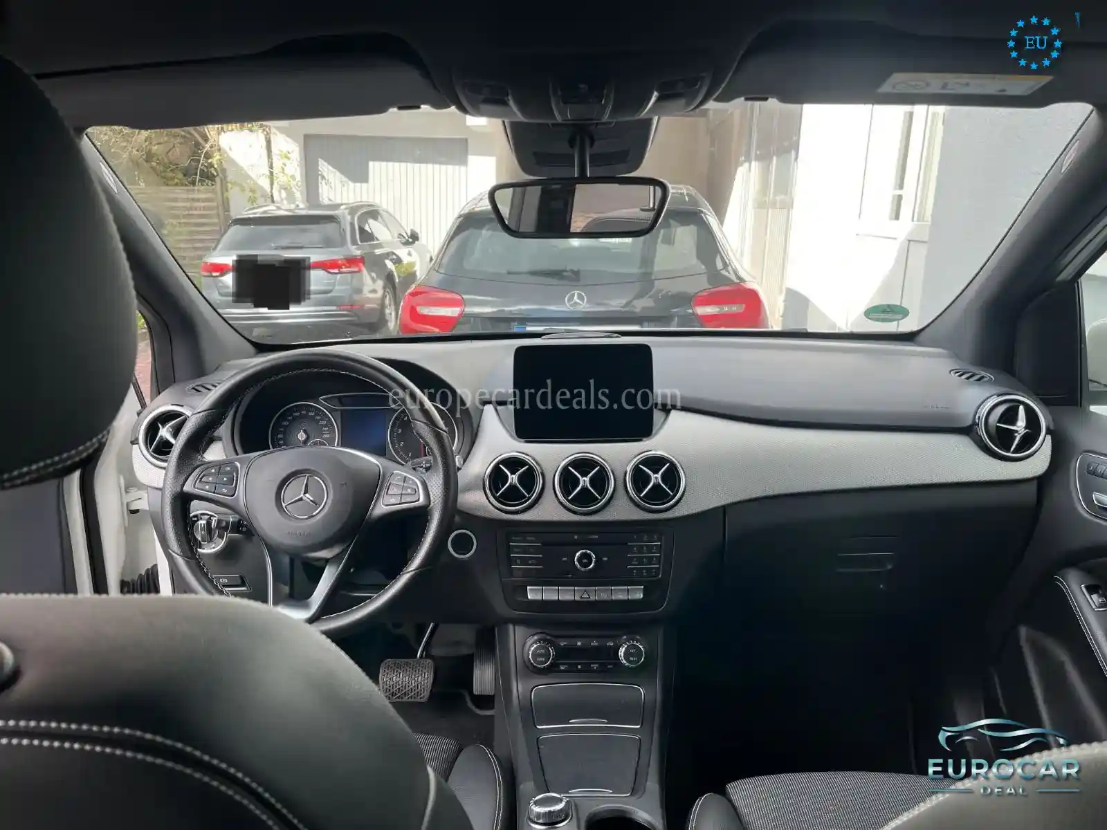 Mercedes-Benz B 200