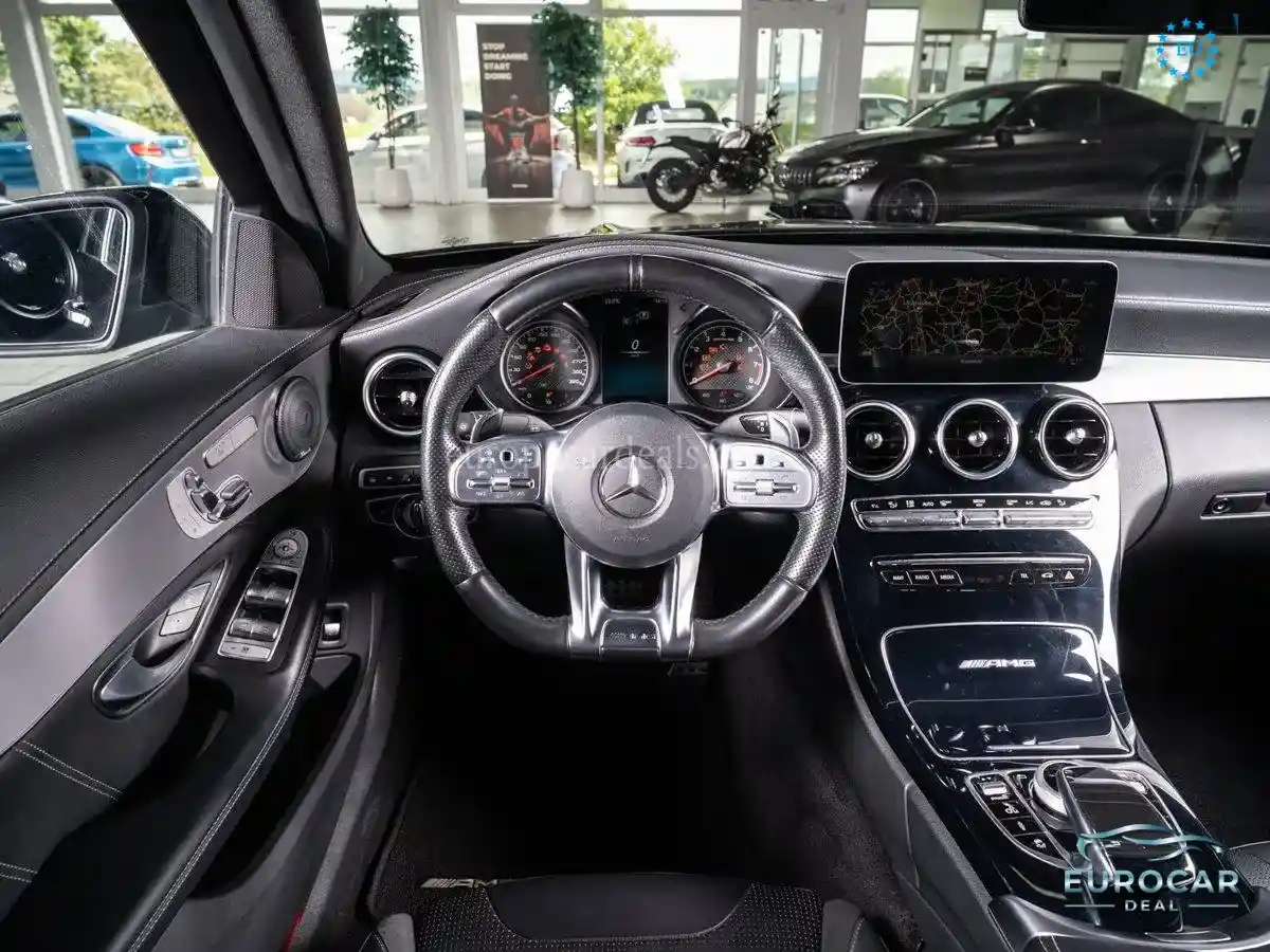 Mercedes-Benz C 63 AMG