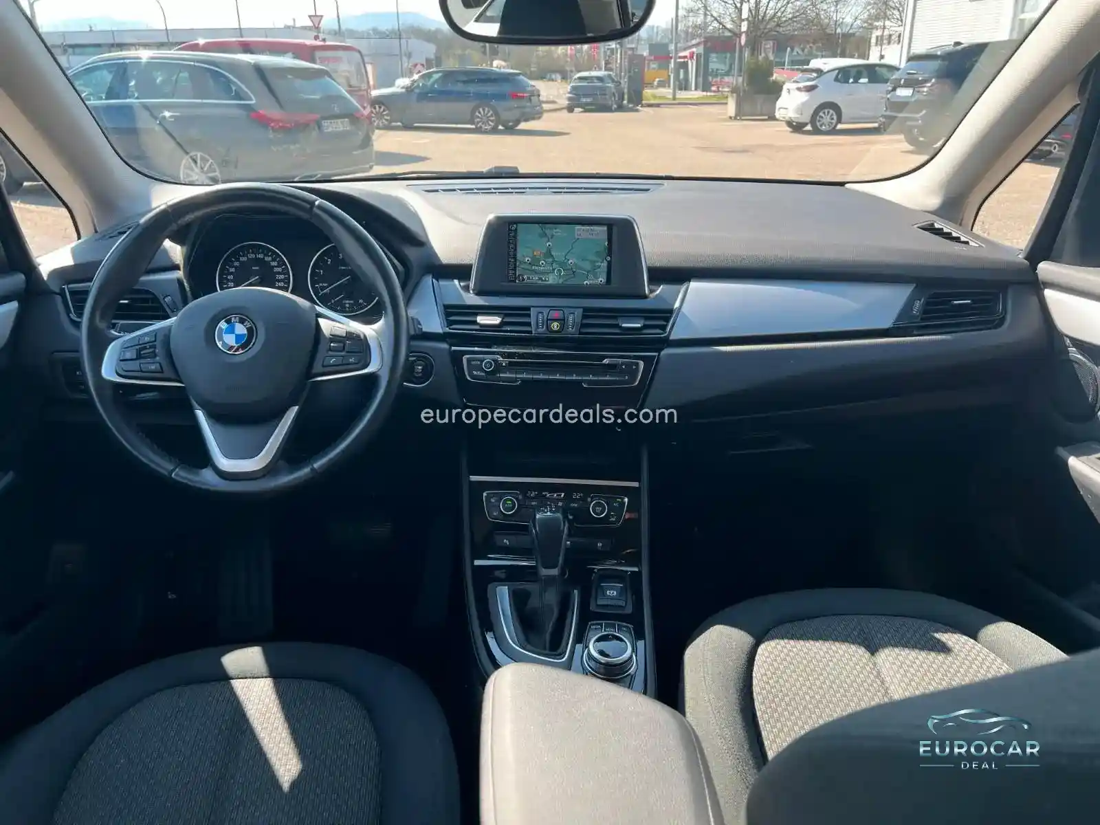 BMW 218