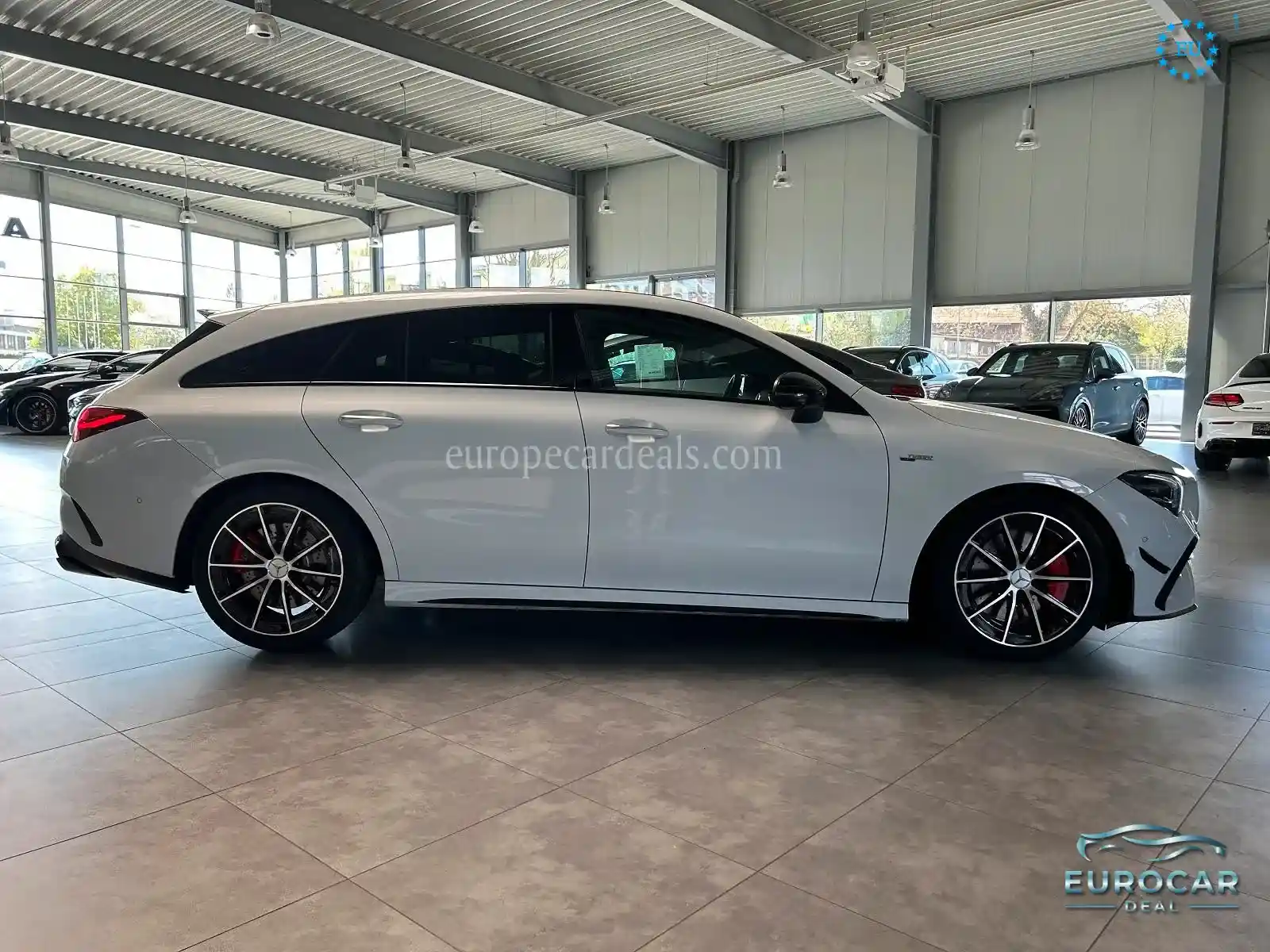 Mercedes-Benz CLA 35 AMG Shooting Brake
