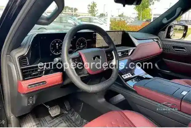 Infiniti QX80