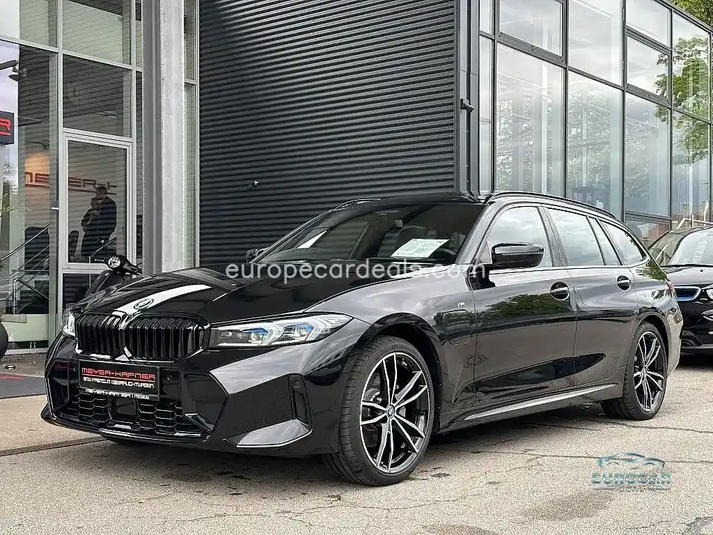 BMW 330