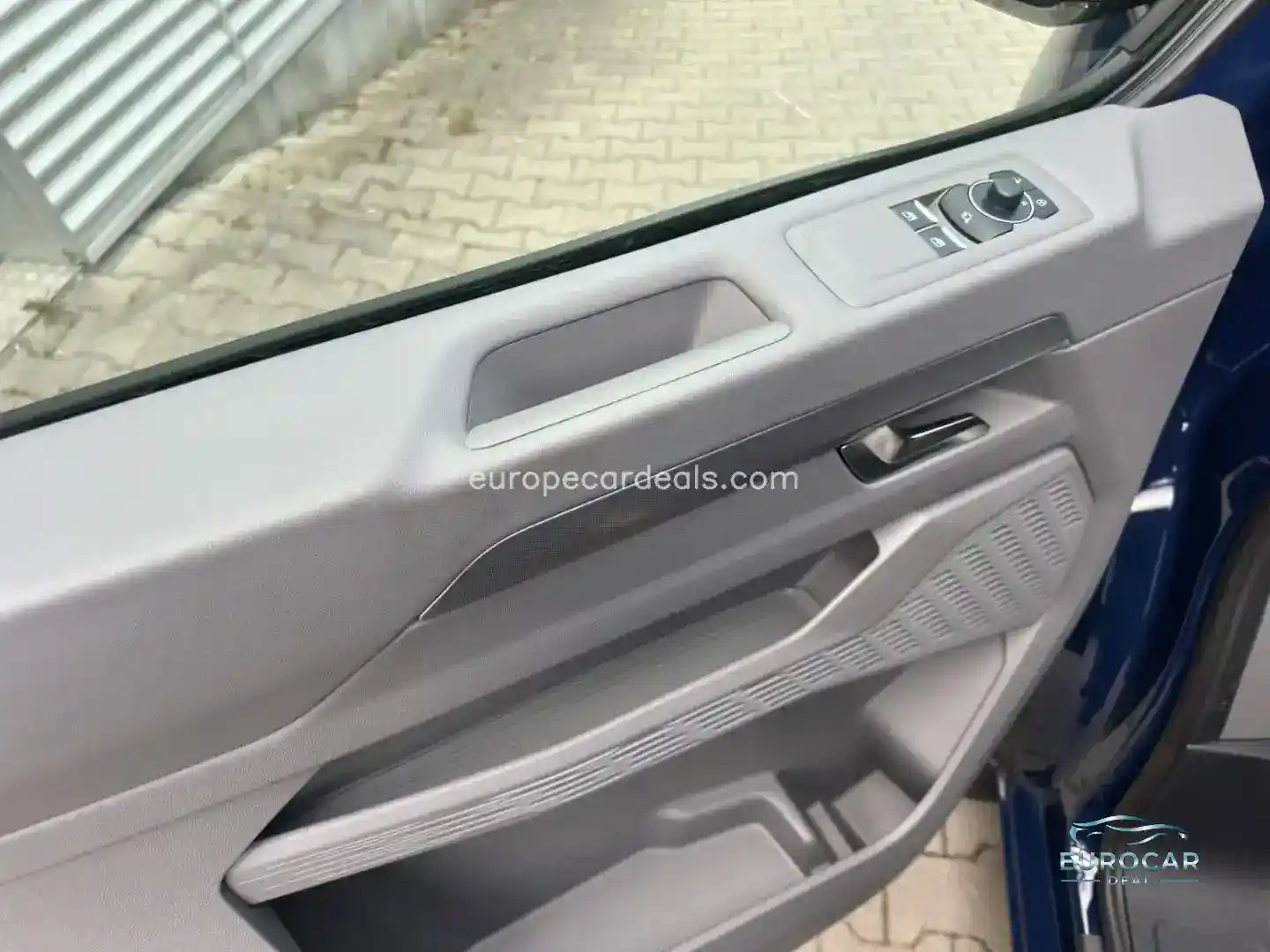 Volkswagen T7 Caravelle