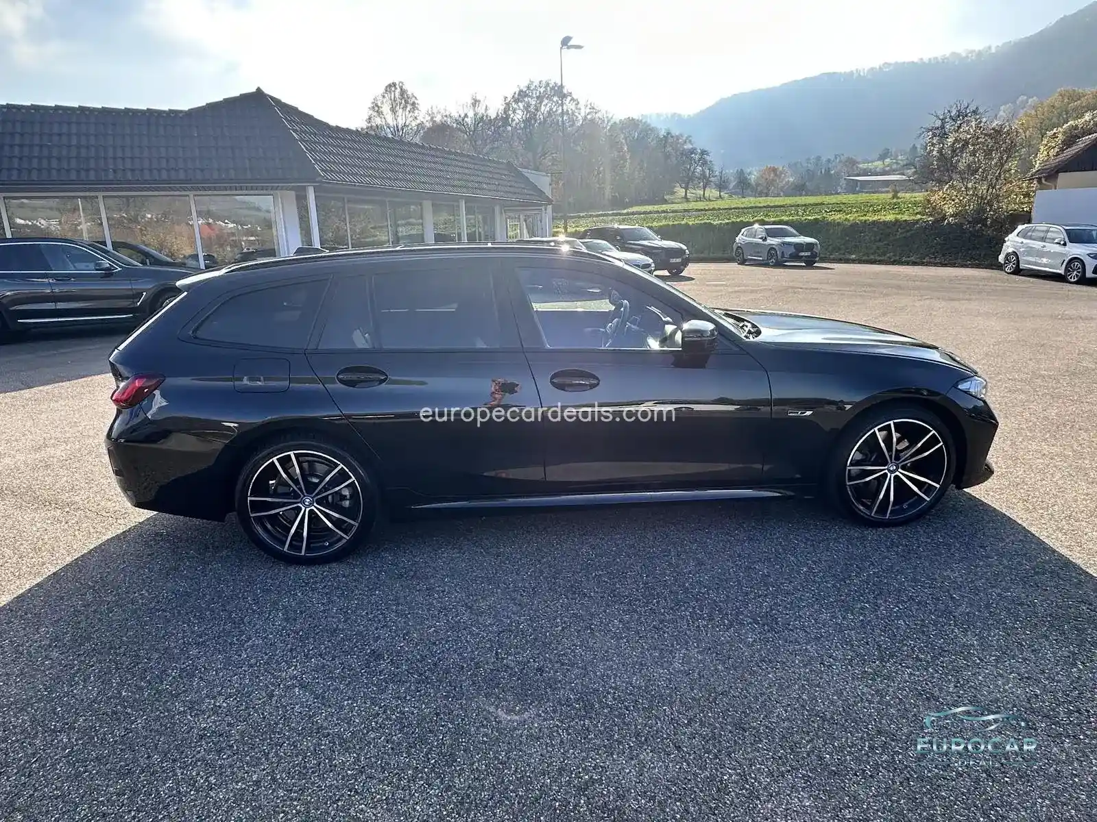 BMW 330