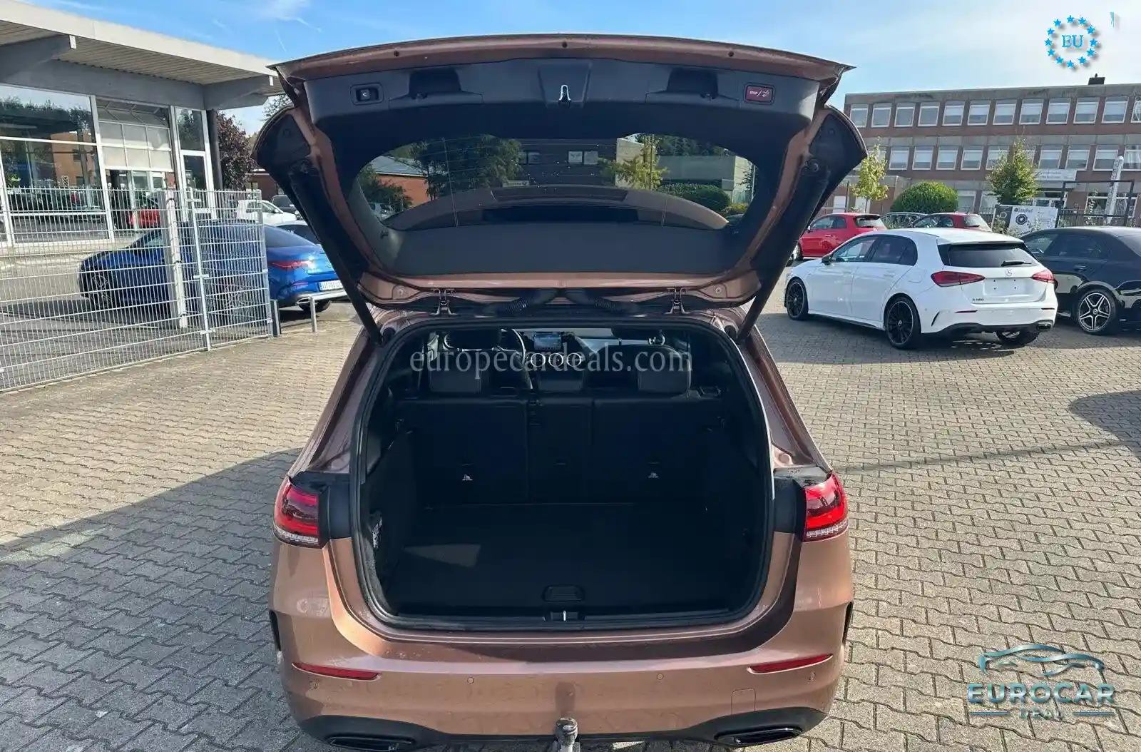 Mercedes-Benz B 180