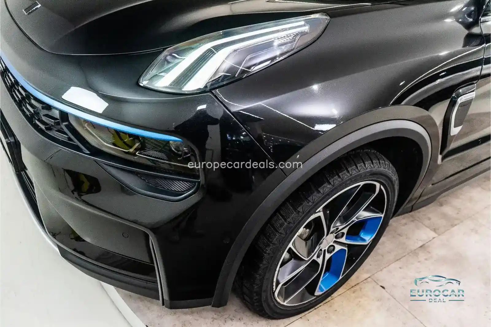 Lynk&Co 01