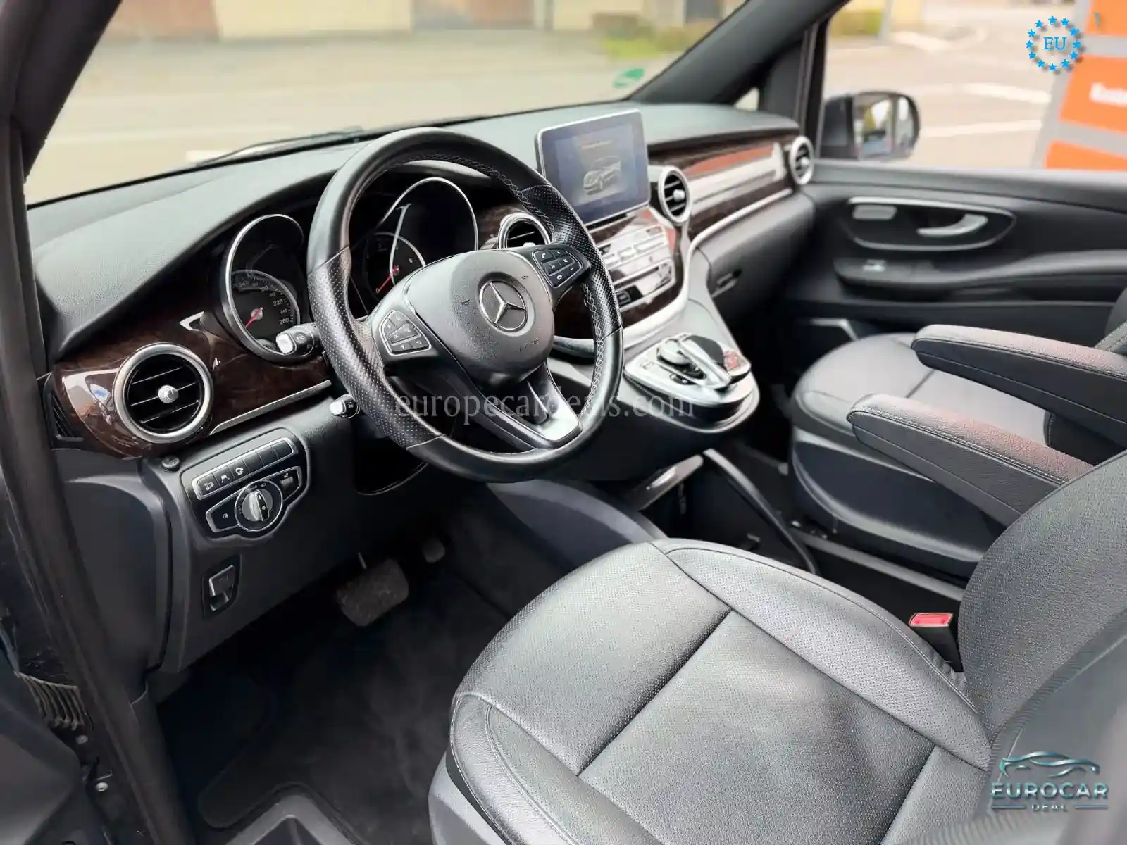 Mercedes-Benz V 250