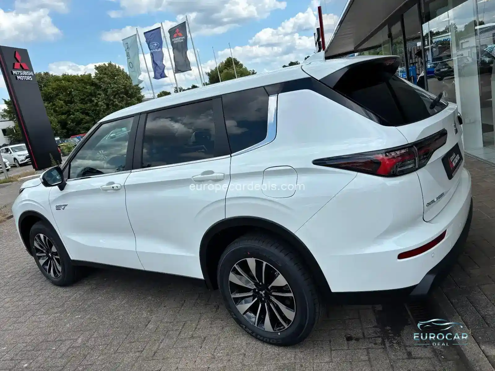 Mitsubishi Plug-in Hybrid Outlander