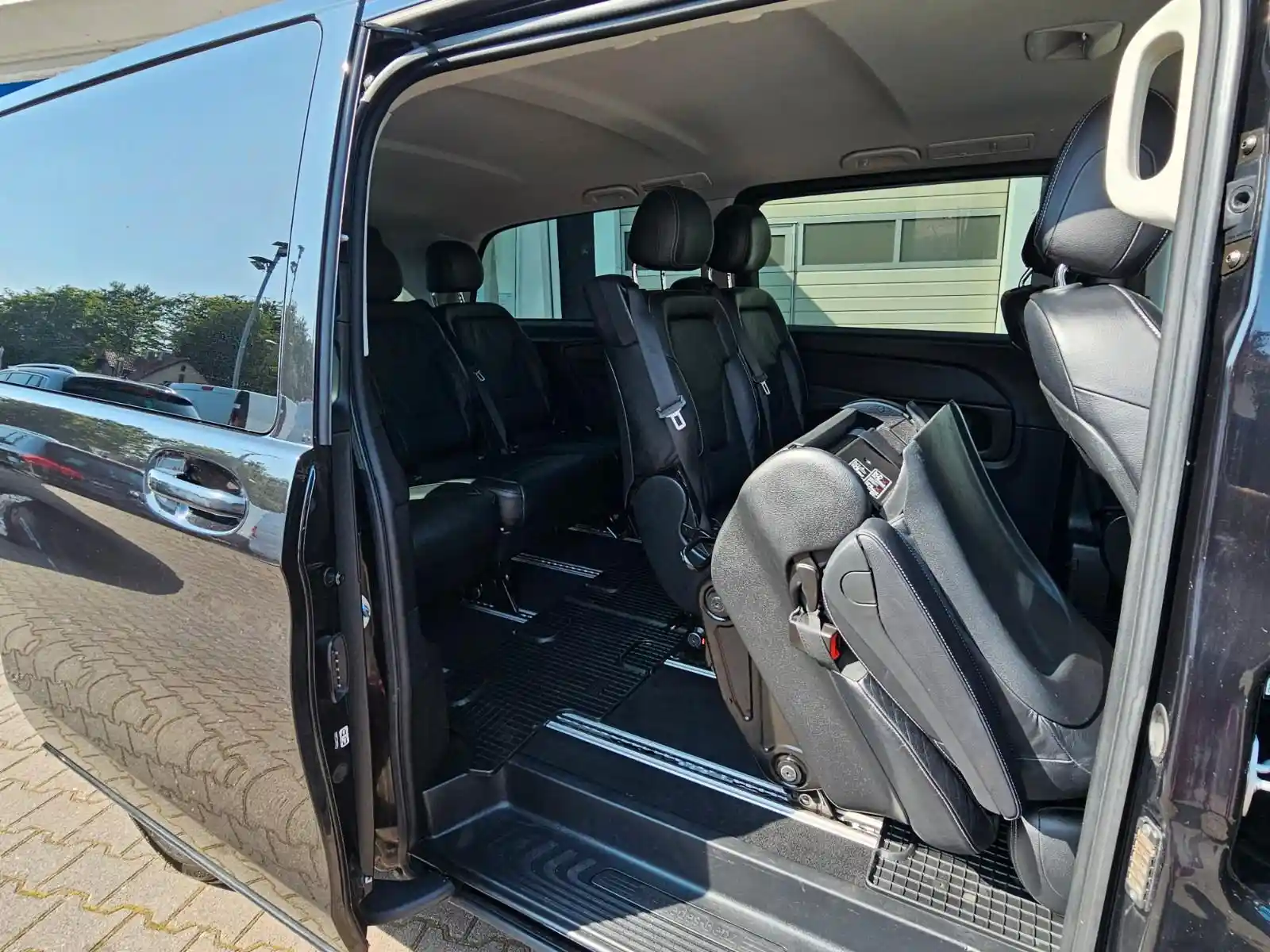 Mercedes-Benz V 200