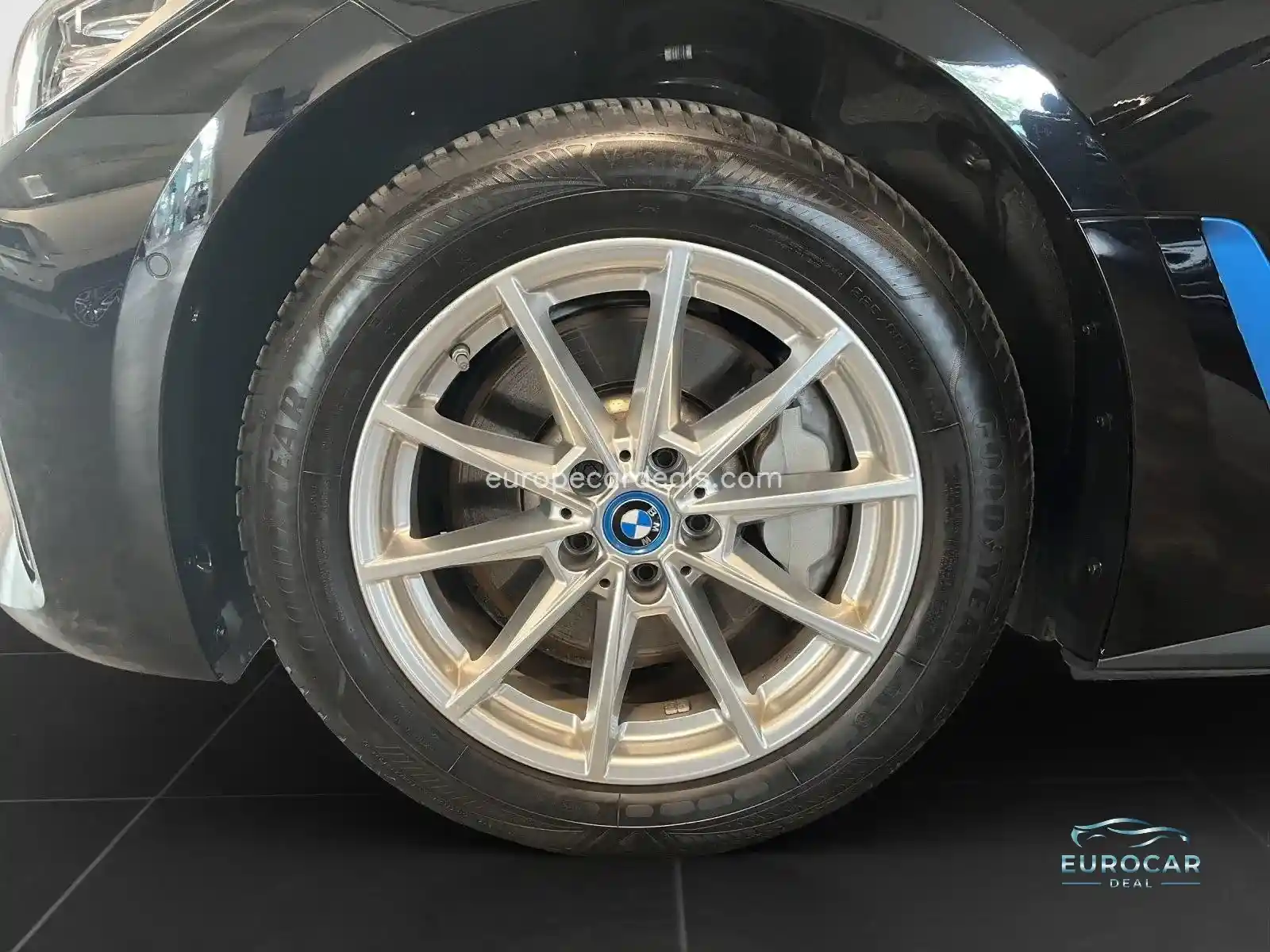 BMW i4
