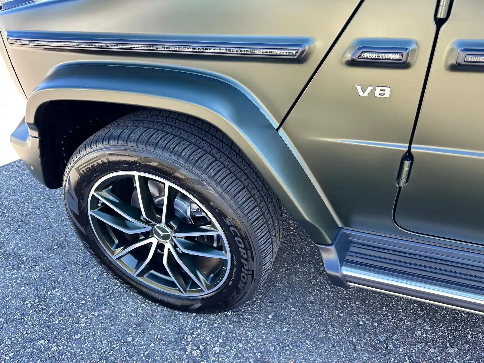 Mercedes-Benz G 500
