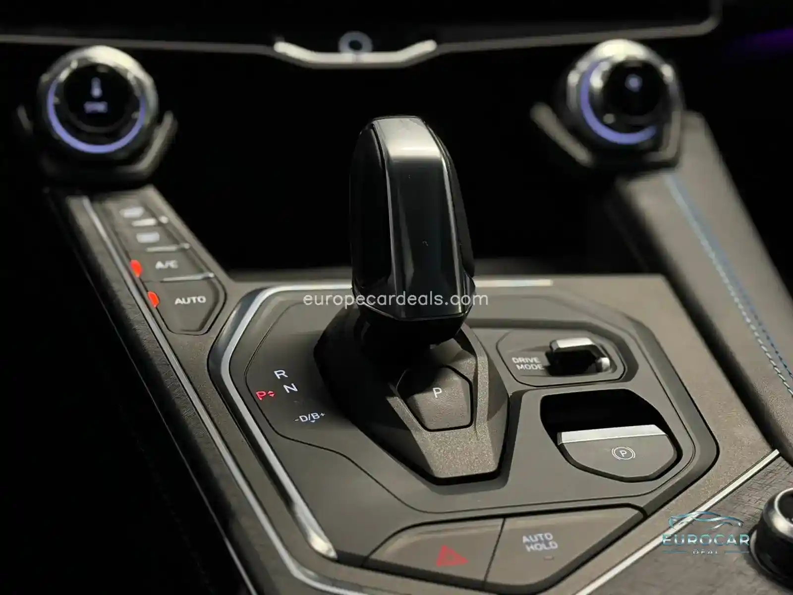 Lynk&Co 01