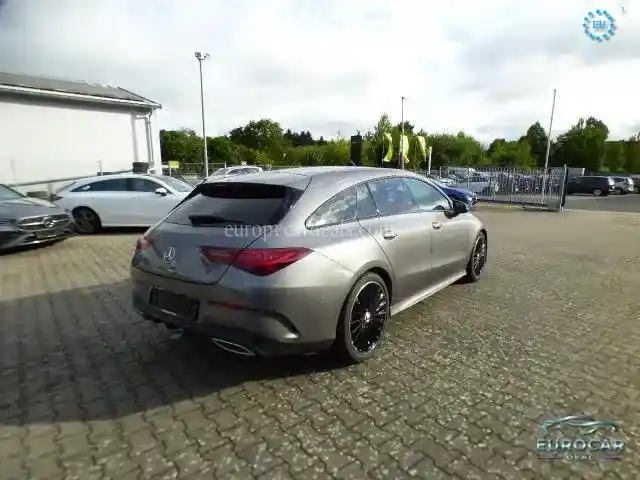 Mercedes-Benz CLA 200 Shooting Brake