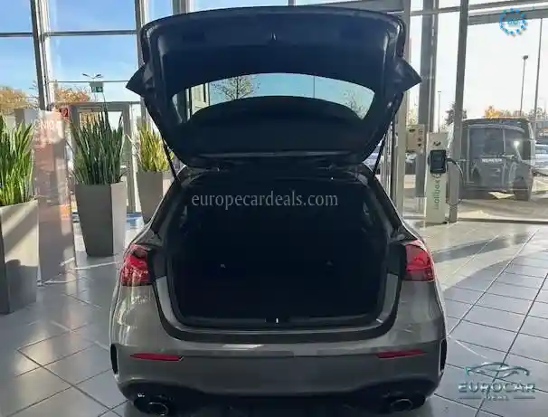 Mercedes-Benz A 35 AMG