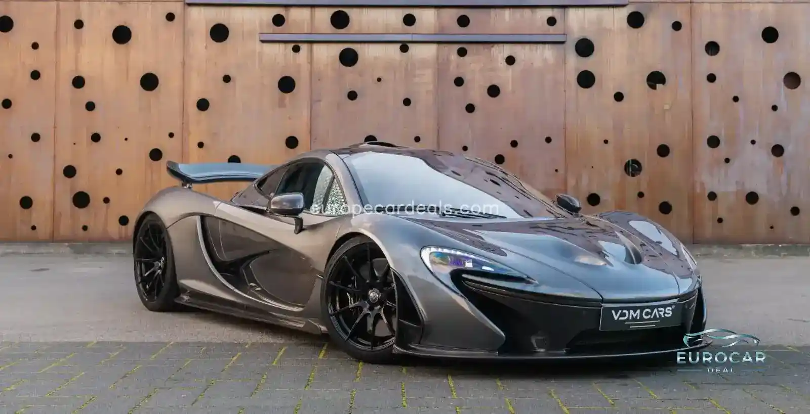 McLaren P1