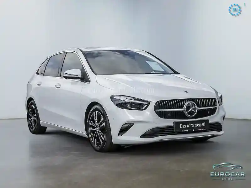 Mercedes-Benz B 180