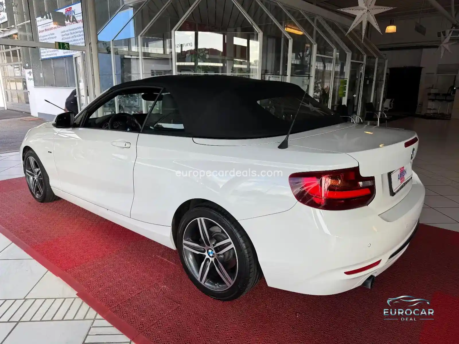 BMW 218