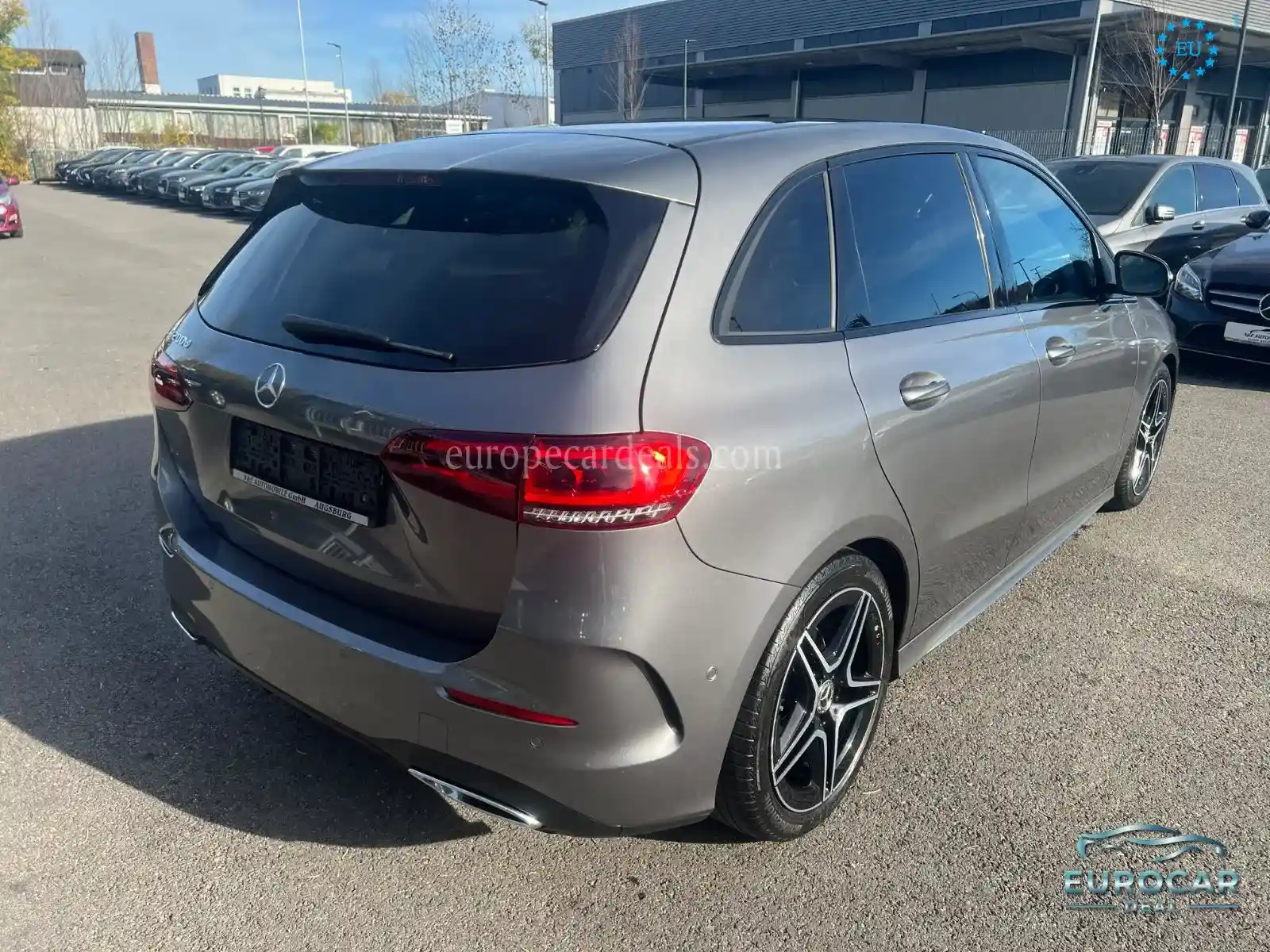 Mercedes-Benz B 200