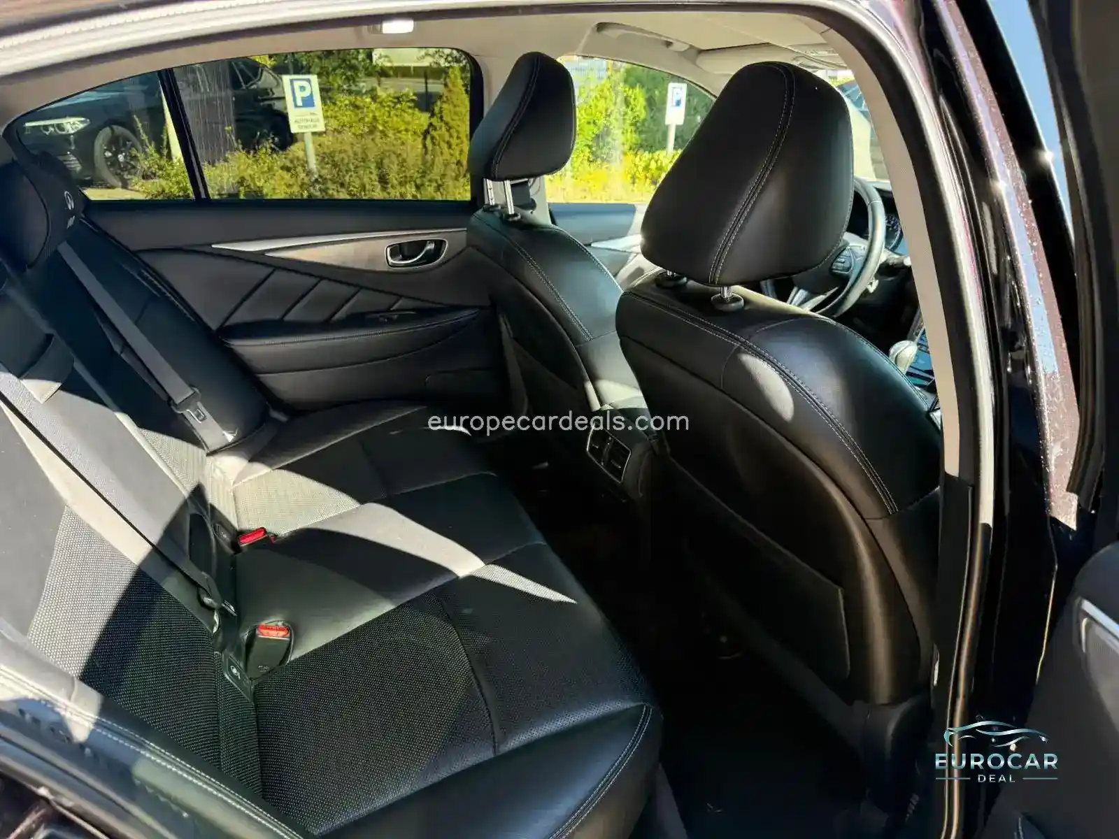 Infiniti Q50