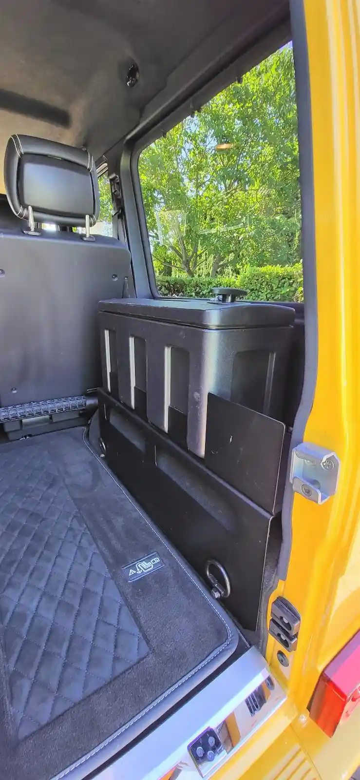 Mercedes-Benz G 500