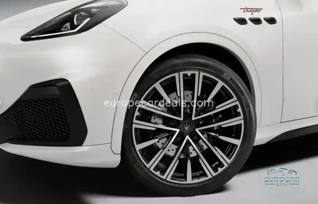 Maserati Grecale