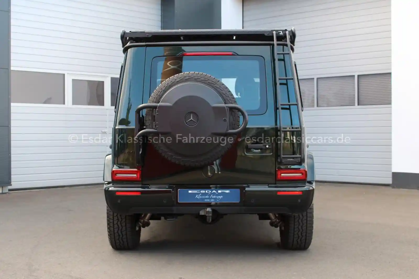 Mercedes-Benz G 500