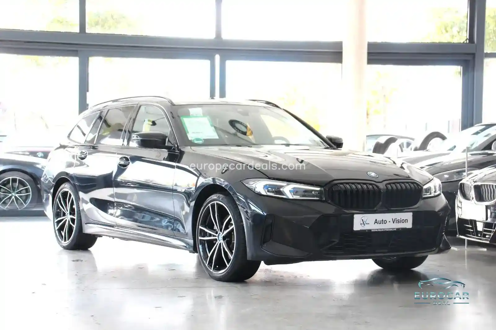 BMW 330