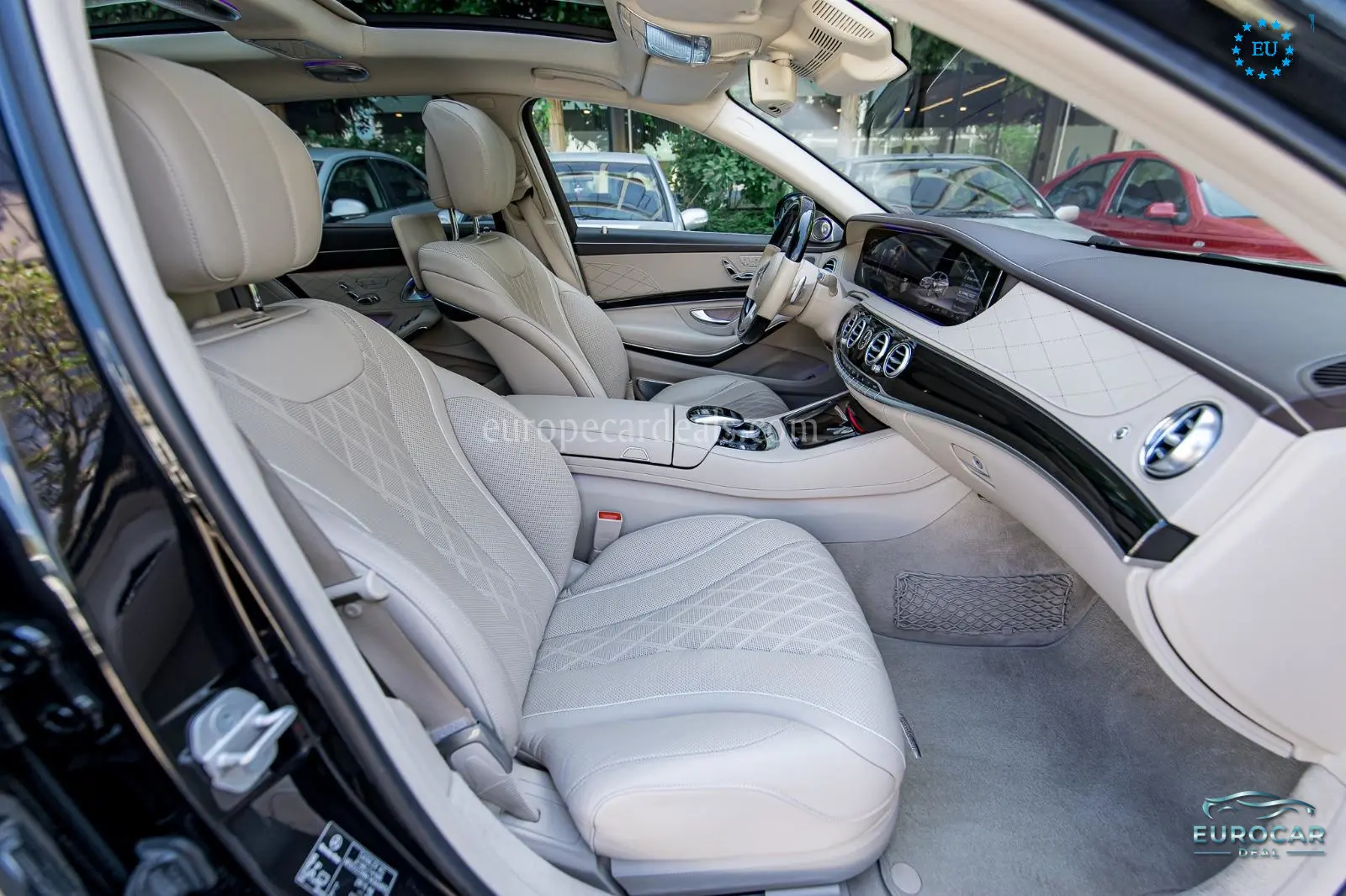 Mercedes-Benz S 560