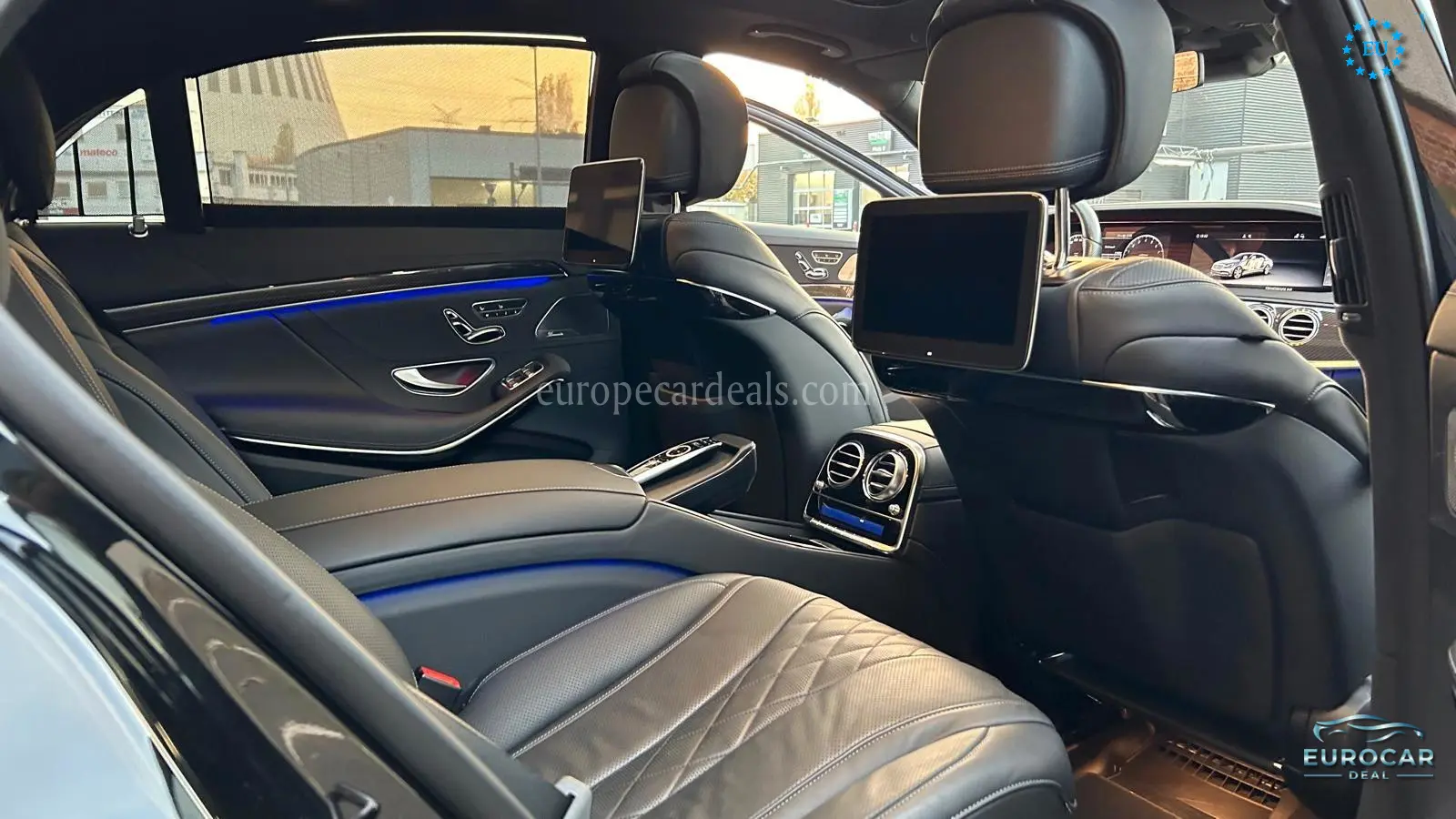 Mercedes-Benz S 560
