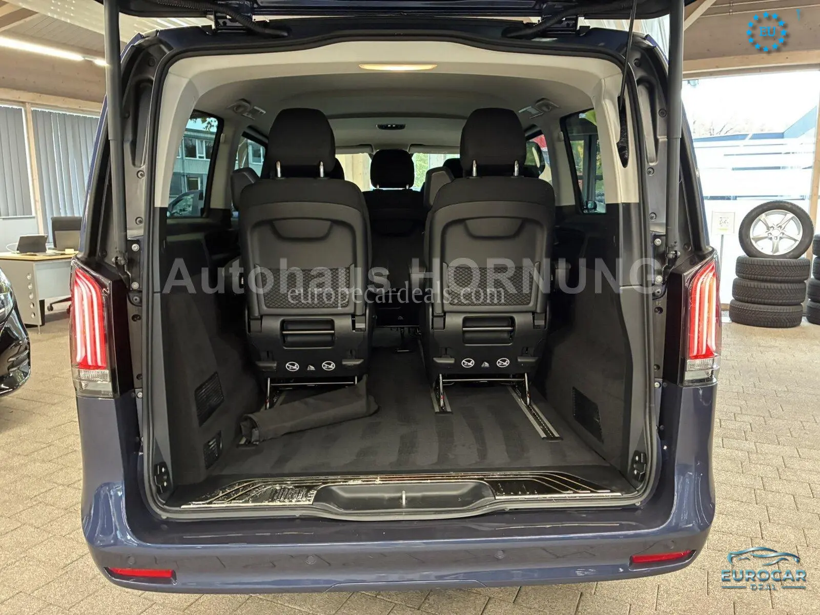 Mercedes-Benz V 220