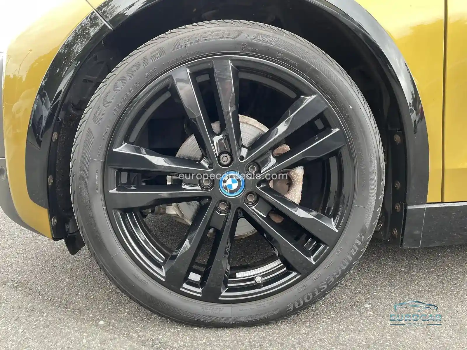 BMW i3