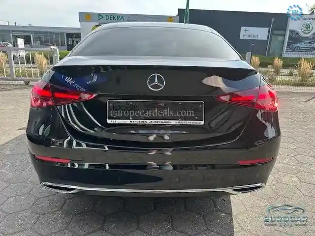 Mercedes-Benz C 180