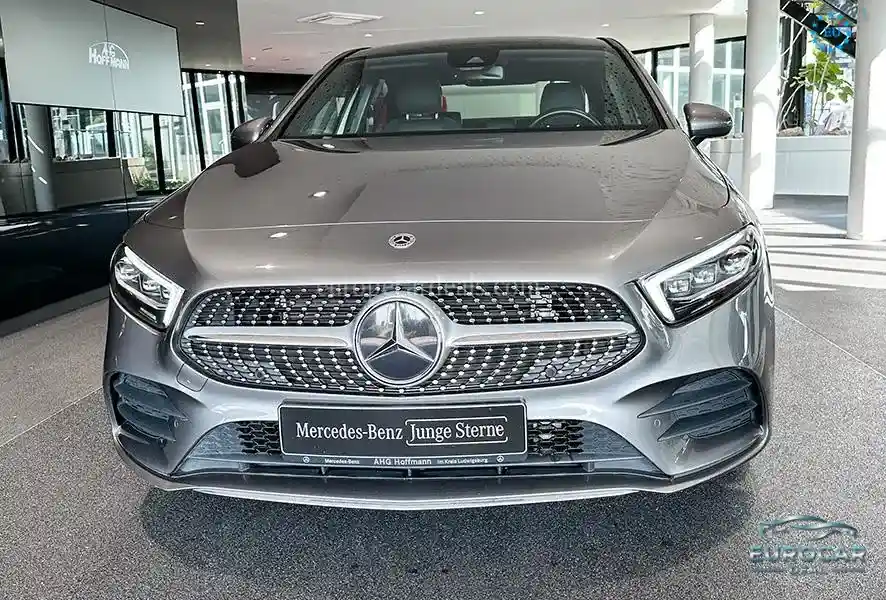 Mercedes-Benz A 220