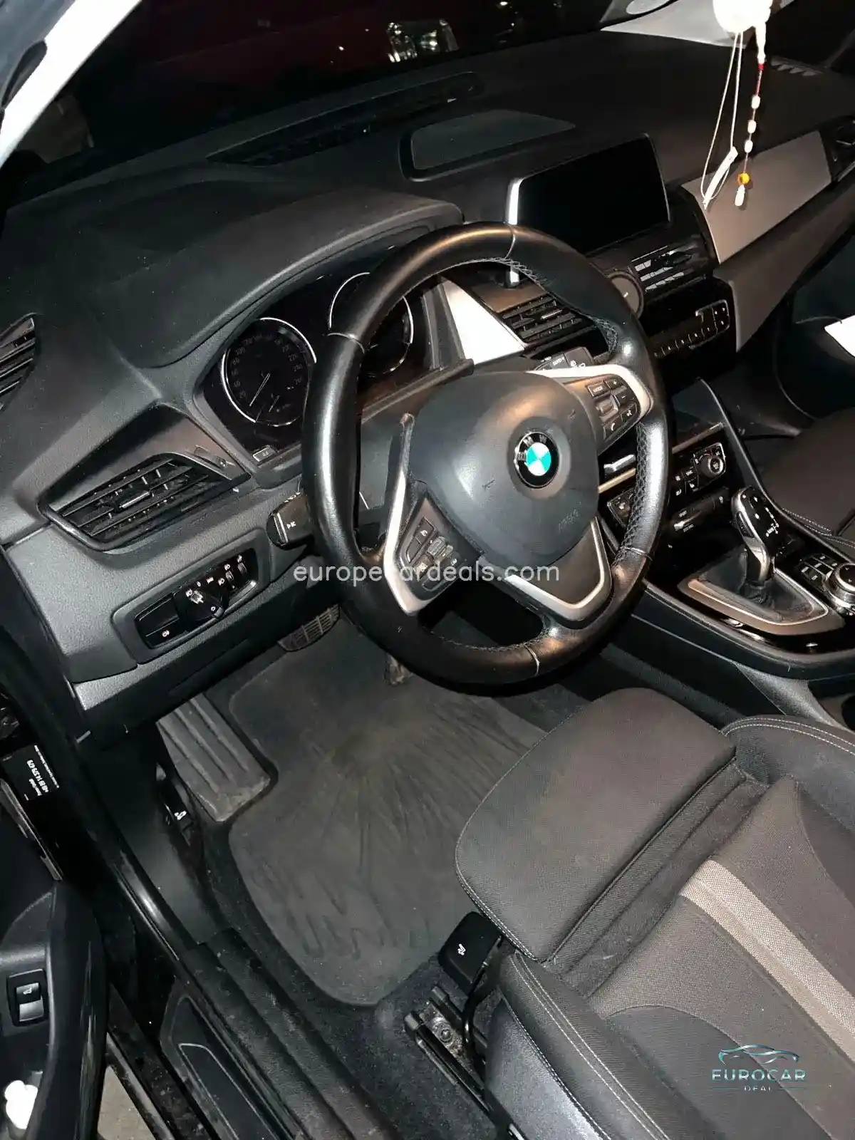 BMW 220