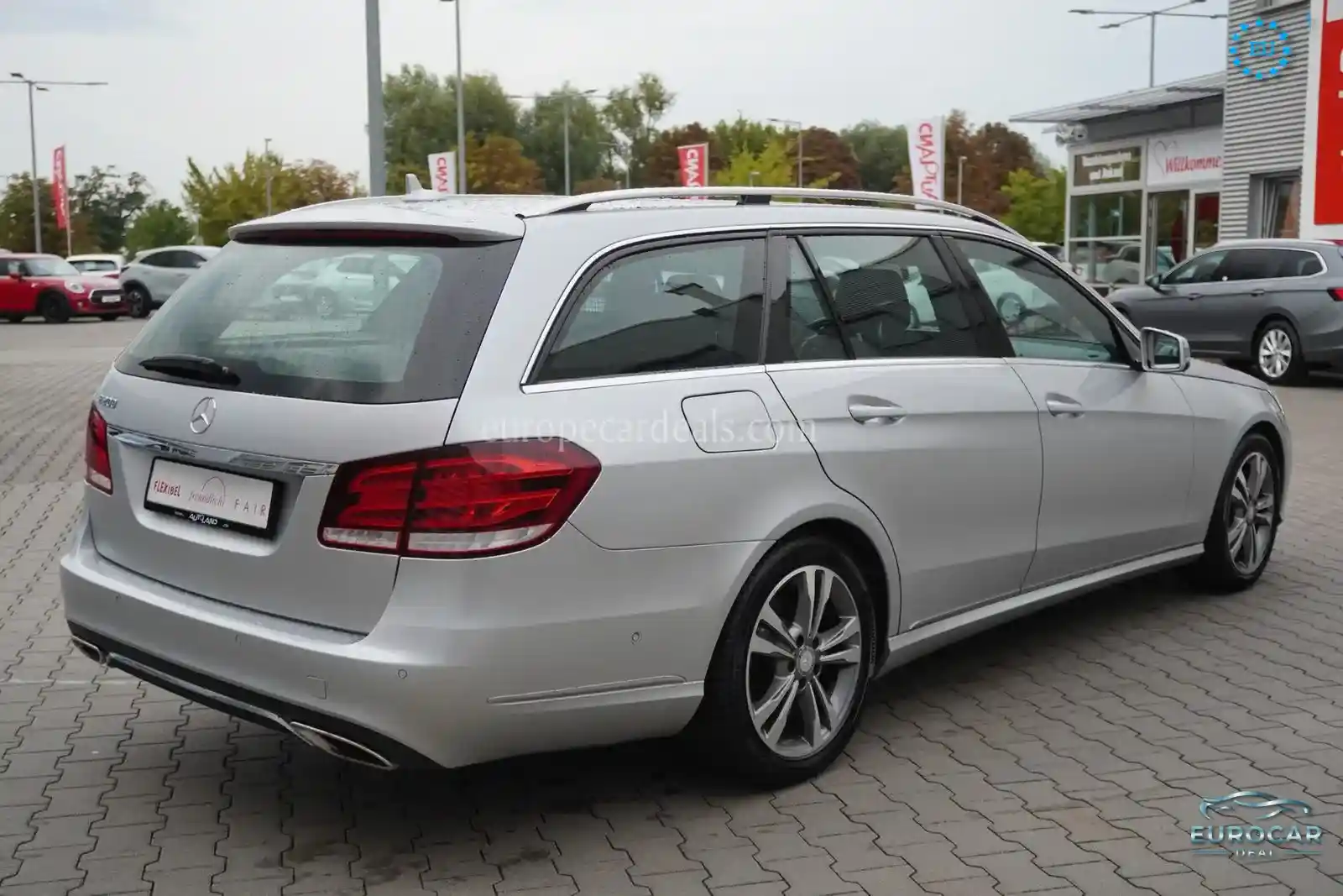 Mercedes-Benz E 200