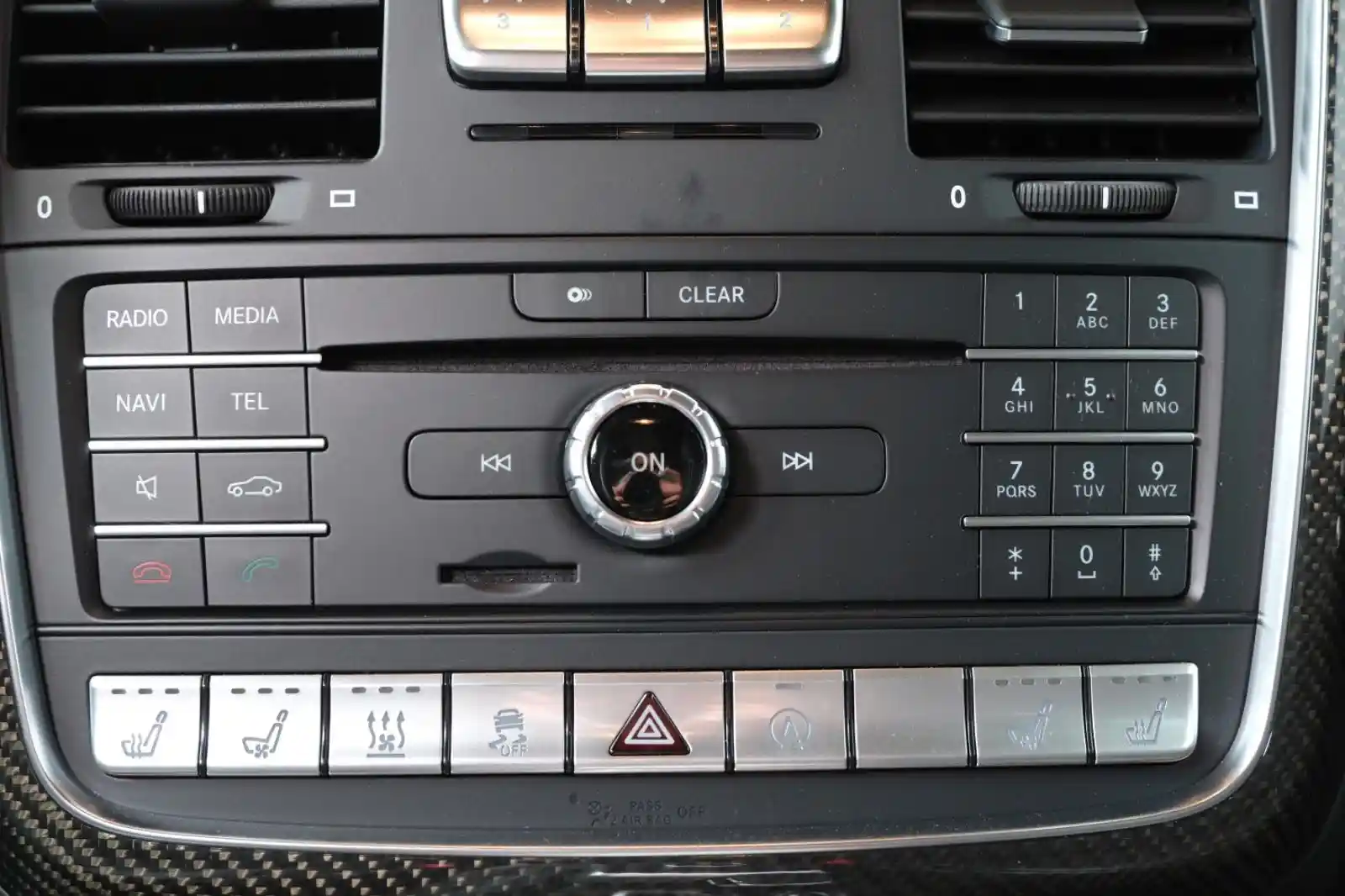 Mercedes-Benz G 500