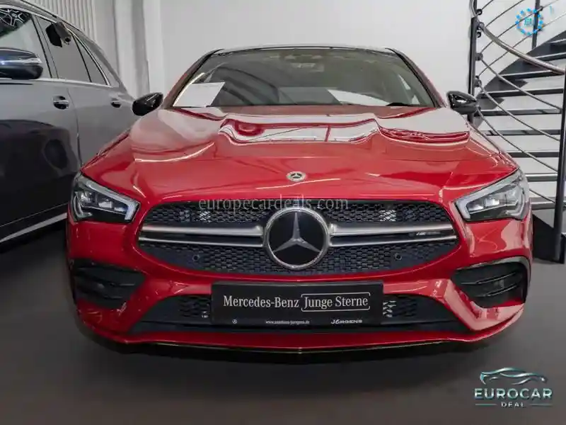 Mercedes-Benz CLA 35 AMG Shooting Brake