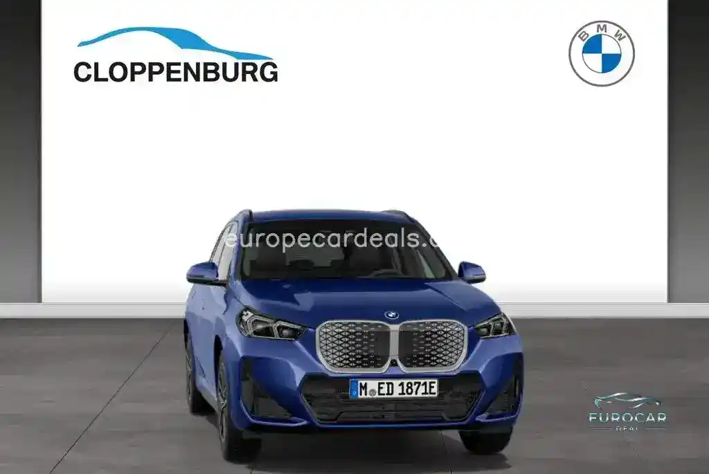 BMW iX1