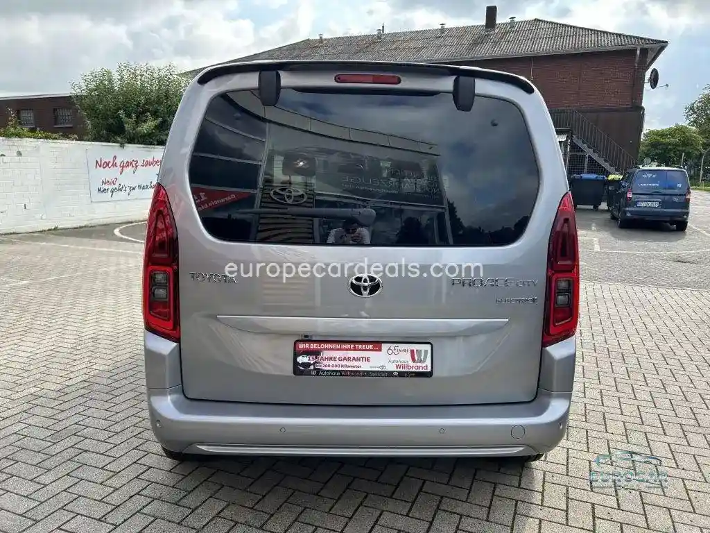 Toyota Proace City