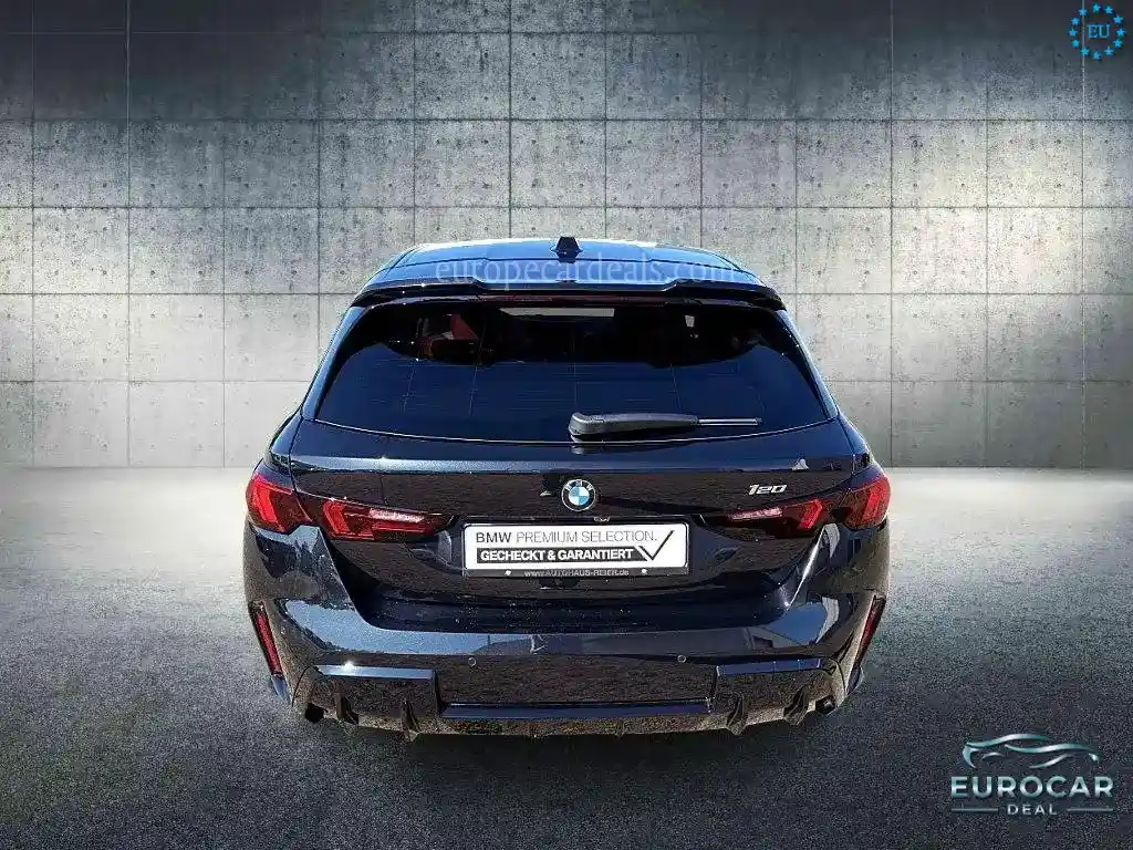 BMW 120