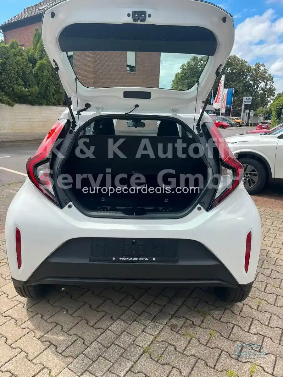 Toyota Aygo (X)